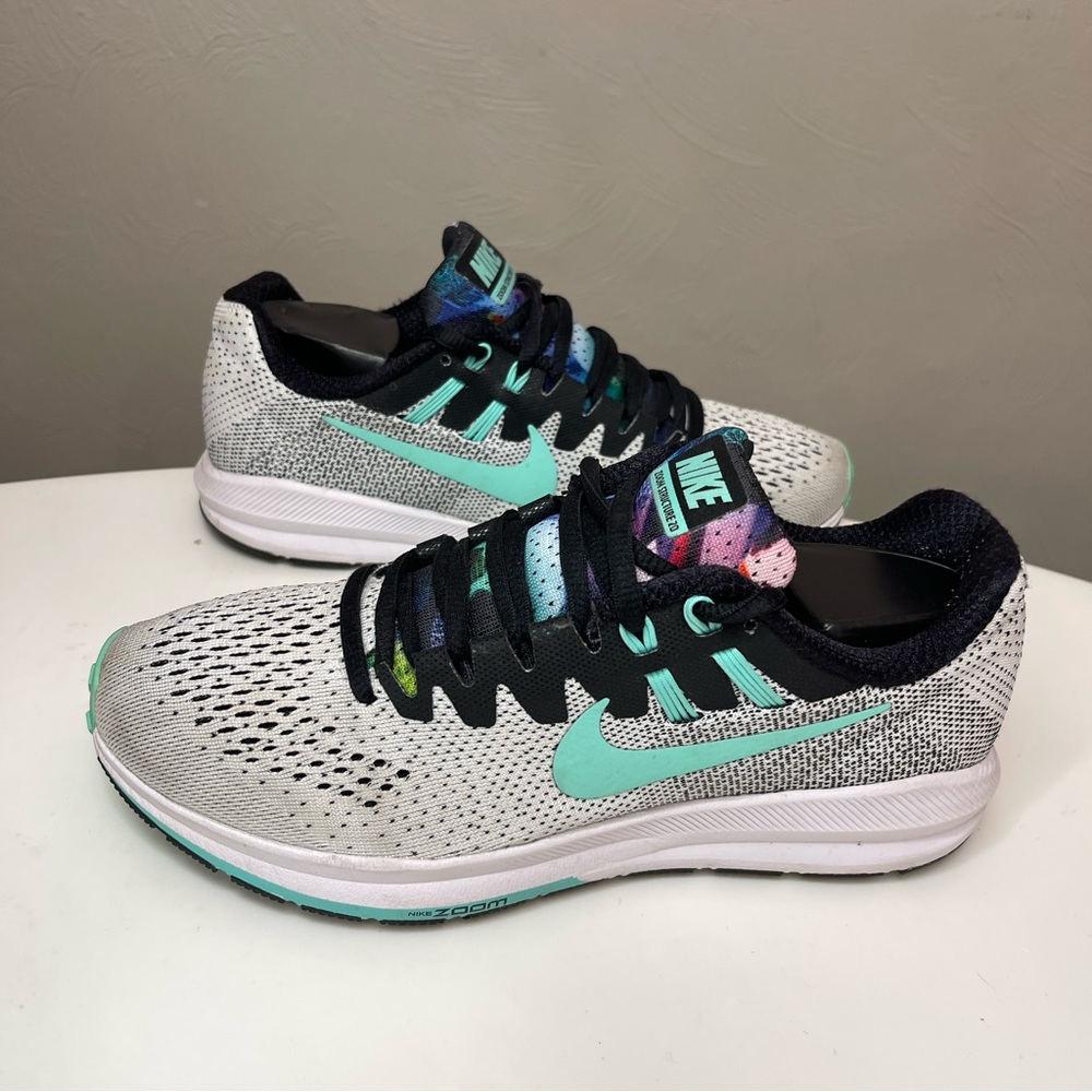 Nike Air Zoom Structure 20 Soltice - Running Shoes - Gray Green - Women 6.5